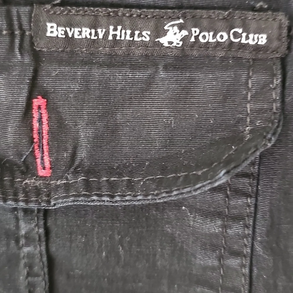 Beverly‎ Hills Polo Club Men's Black Cargo Shorts. Size 38.
